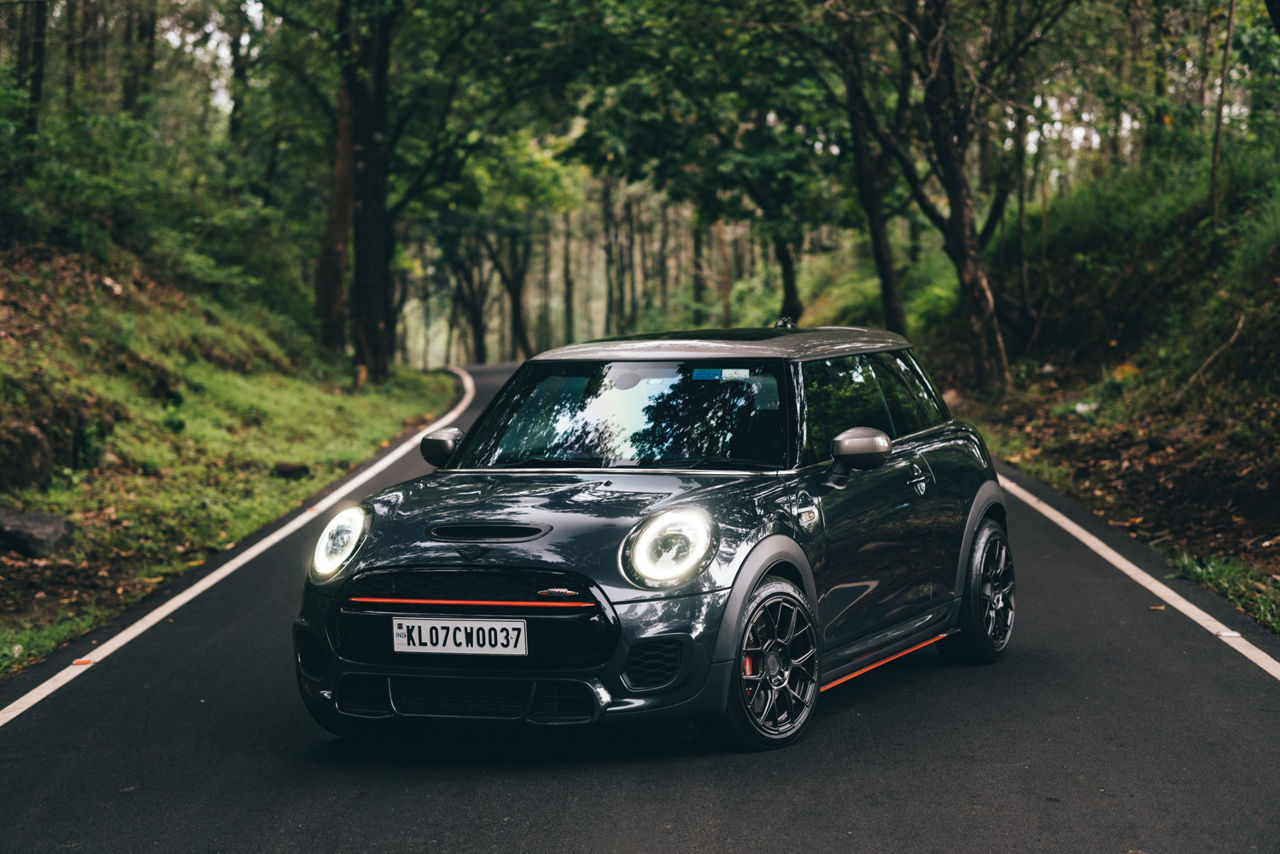 2018 Mini Cooper JCW - Motegi CM7 - Gray | Motegi Wheels
